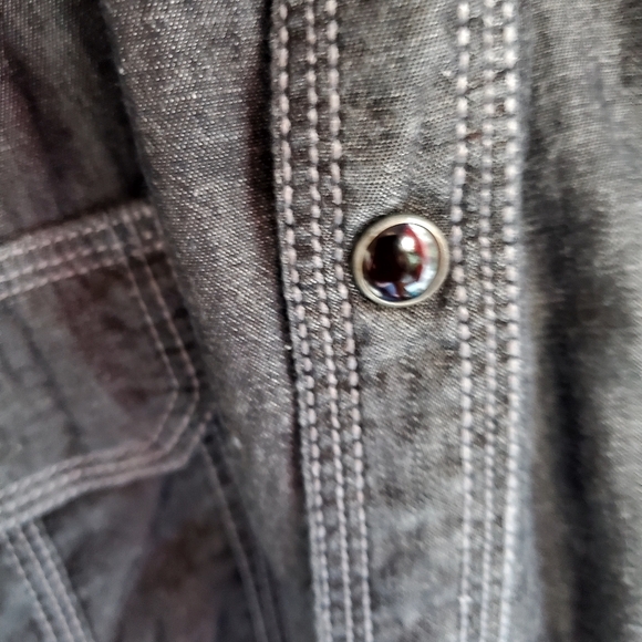 Roar Men's Dark Grey Embroidered Appliqued Long Sleeve Shirt size XL - Picture 9 of 11